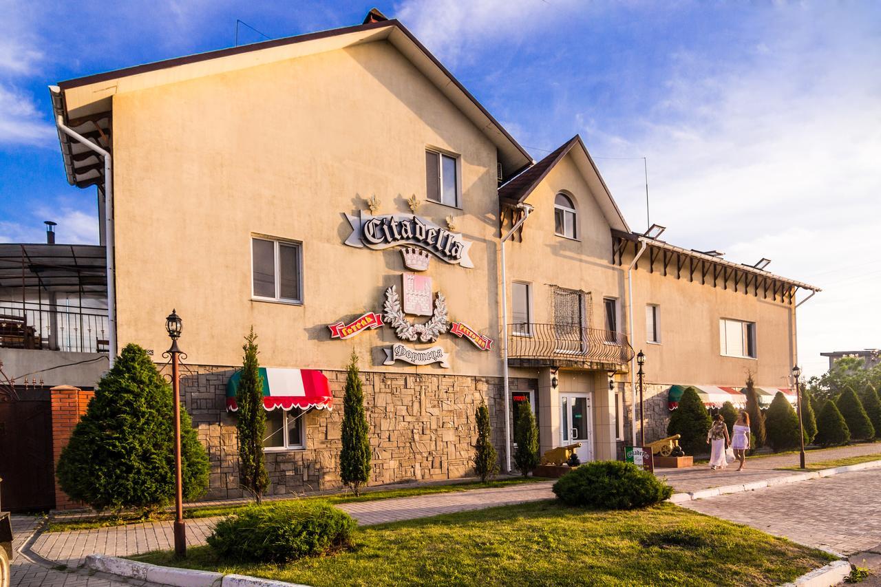 Hotel Citadella Skadovsʼk Exteriér fotografie
